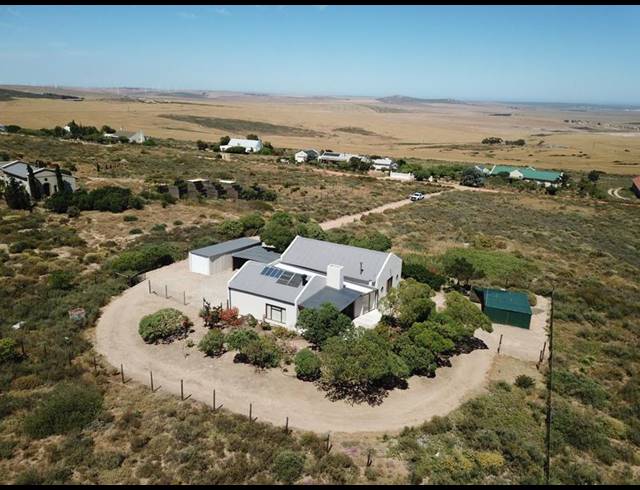 FARM FOR SALE IN BRITANNICA HEIGHTS
